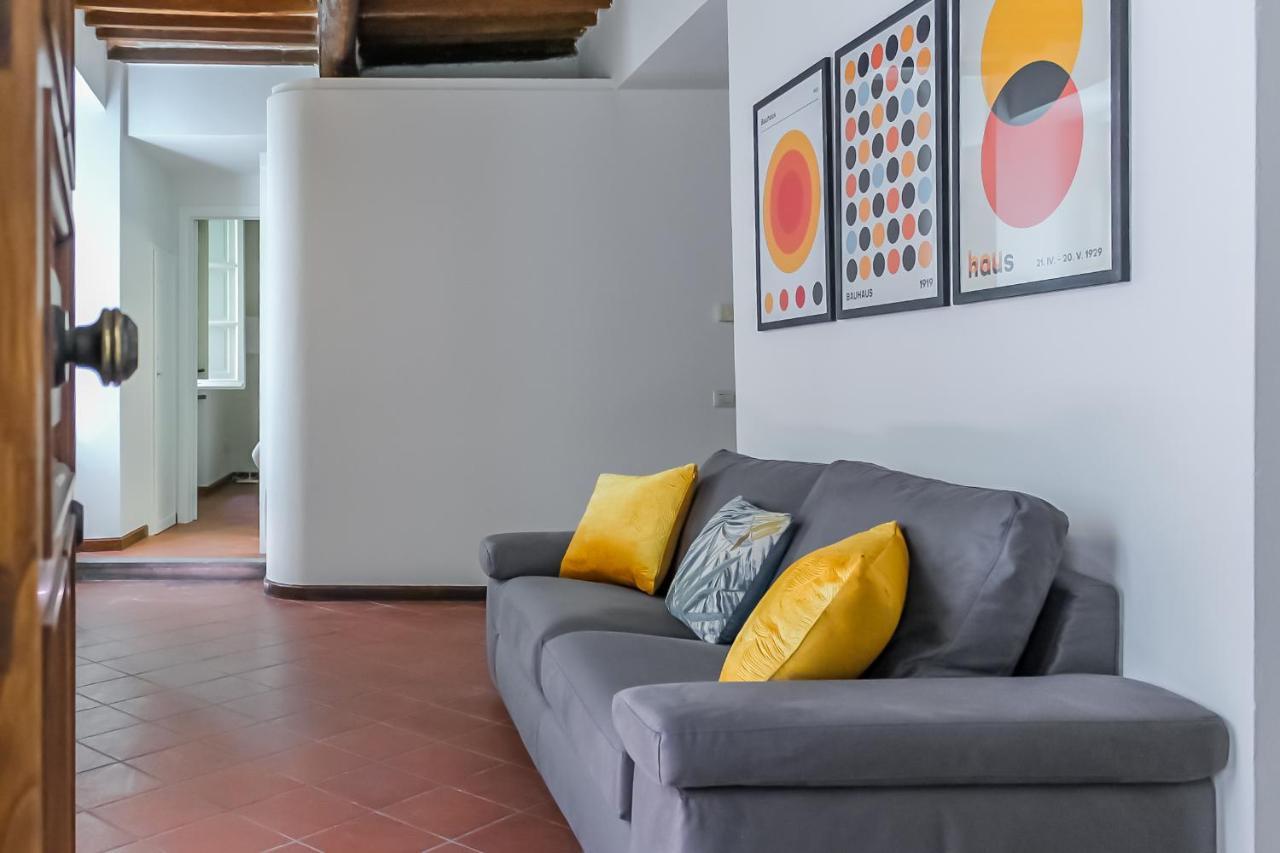 Appartamento Del Battistero - Affitti Brevi Italia Lucca Esterno foto